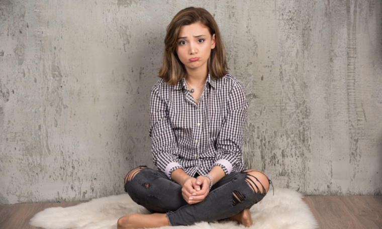 Por que a falta de dinheiro também afeta sua autoestima?